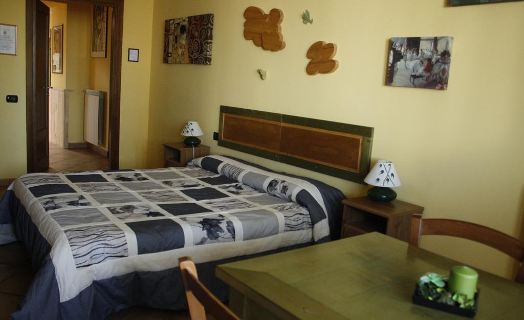 Gasthaus Le Storie Di Bambu Terni Zimmer foto