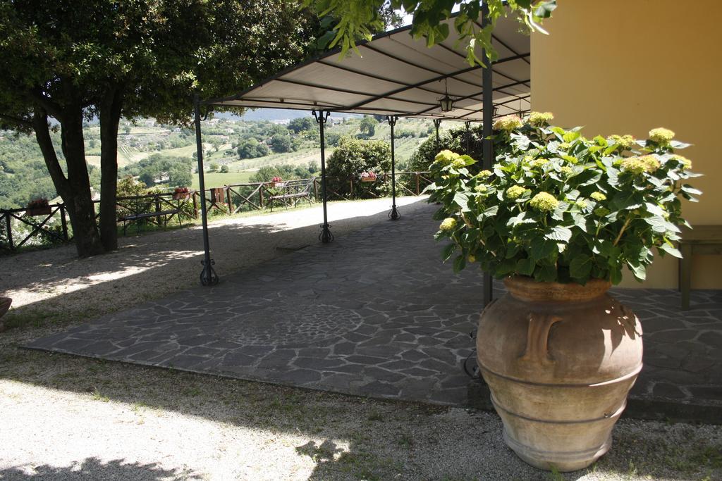 Gasthaus Le Storie Di Bambu Terni Exterior foto
